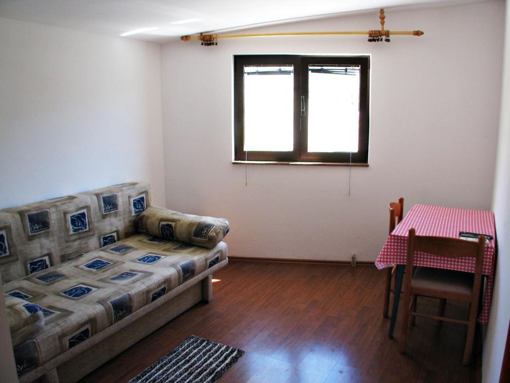 Apartments Miljak Omis Ngoại thất bức ảnh